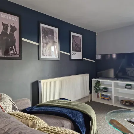 Lejlighed Duplex! Penthouse! Private Rooftop! Location! Bristol